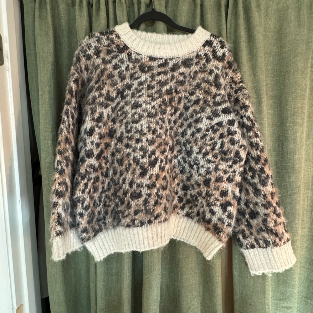 Leopard Print Sweater - Cream and Black